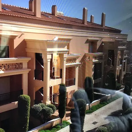 Beautiful Apartment With Swimming Pool In Algarve